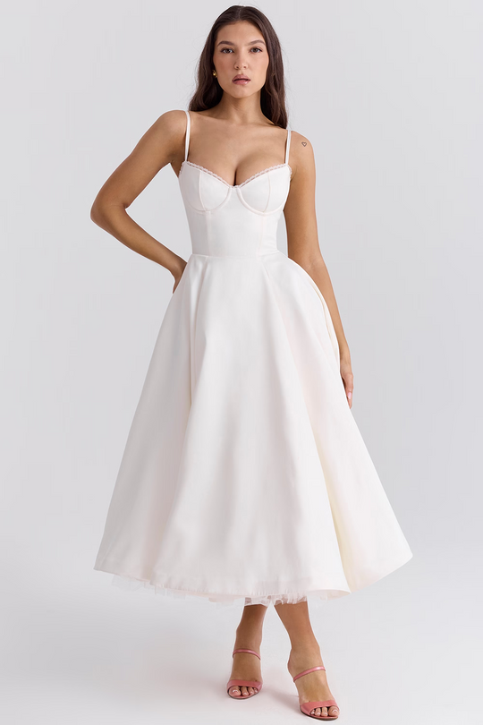 Sophia | Elegantes Schlankmachendes Kleid